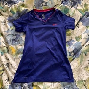 Nike Dri-Fit Fitted Blue Short Sleeve | M